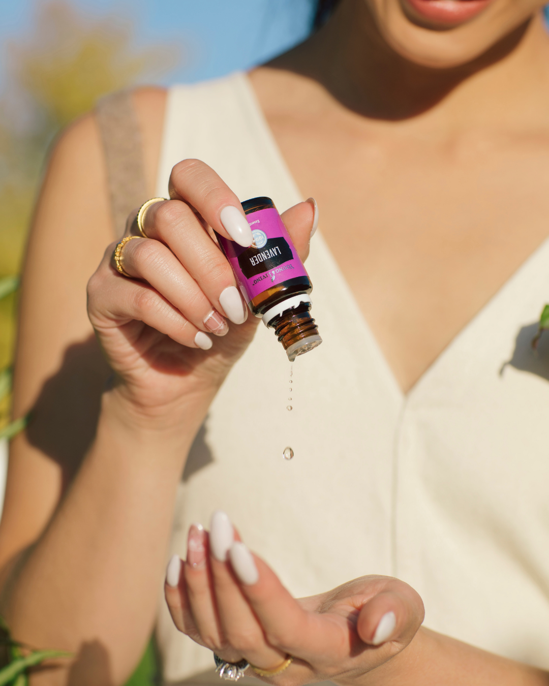Lavender-essential-oil.png